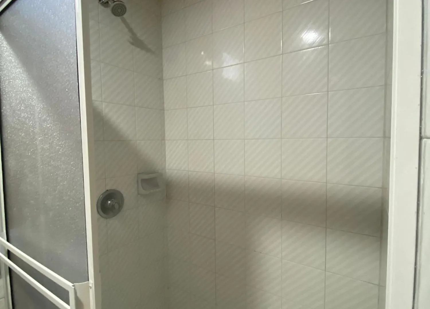 Habitacion Para 3 A Una Cuadra De La Playa Y Bahia Cartagena
