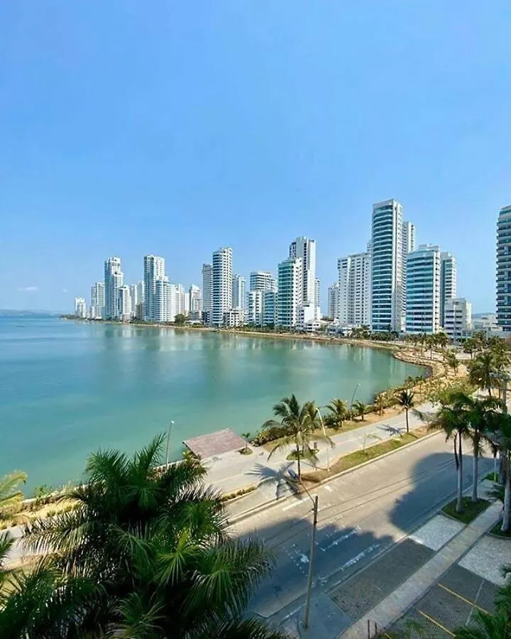 Habitacion Para 3 A Una Cuadra De La Playa Y Bahia Cartagena 홈스테이